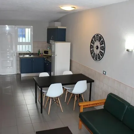 Apartman Aqua Beach Bungalows - Gay Men Only (adults Only) *