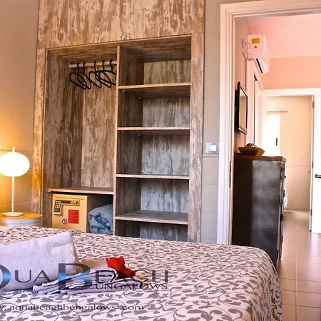 Apartman Aqua Beach Bungalows - Gay Men Only (adults Only)