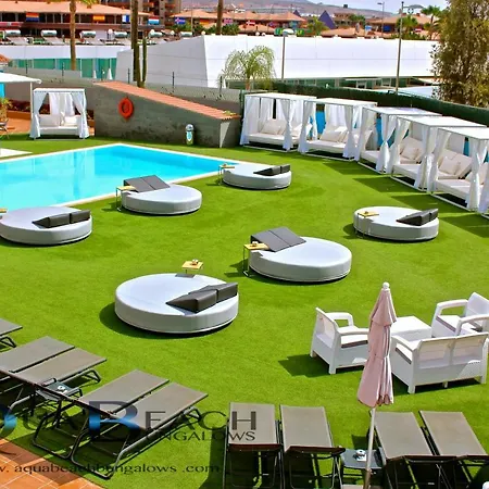 아파트 Aqua Beach Bungalows - Gay Men Only (adults Only) 플라야 델 잉글스
