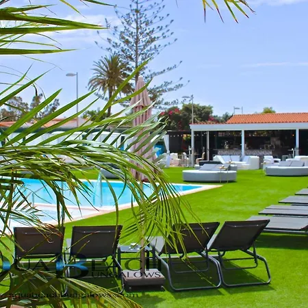 Aqua Beach Bungalows - Gay Men Only (adults Only) 아파트 *